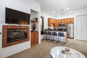 Oppvaskmaskin, brødrister og hurtigmikser