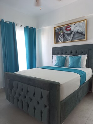 1 chambre, fer et planche à repasser, Wi-Fi, draps fournis