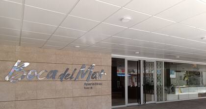 Boca del Mar III, apartment 707