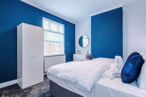 3 chambres, fer et planche Ă repasser, Wi-Fi gratuit, draps fournis