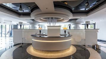 Apartment | Reception