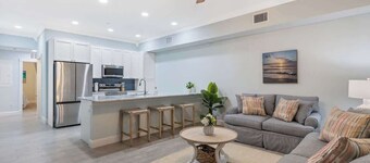 Waterside Condo in Sebastian!