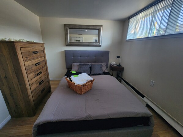 1 室のベッドルーム、アイロン / アイロン台、WiFi、ベッドシーツ