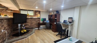 Private Room with Shared Kitchen & Washroom