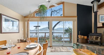 Waterfront Property With A Breathtaking View