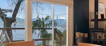 Waterfront Property With A Breathtaking View