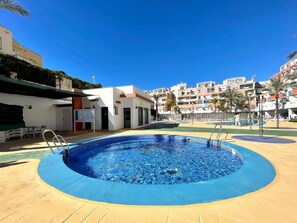 Apartment | Pool | Outdoor pool - Apartment Near Beach With Pools and hot tub (Vera)