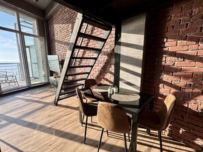 Apartment | Living room