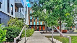 Exterior - Zesty Orange Abode (438) (Des Moines)