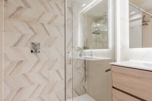 Hair dryer, towels - Casa Terrazas del Sol -  with sea view (Estepona)