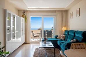 TV - Casa Terrazas del Sol - with sea view (Estepona)