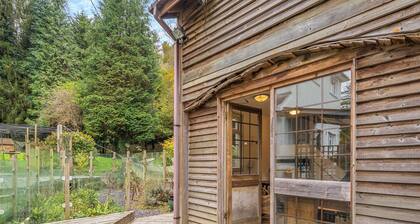 Casa BowWow - UK48047