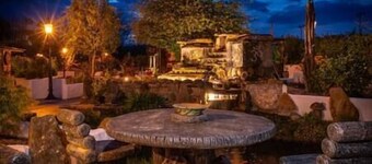 The Hideaway Muff - Shore House and 4 Eco Pods