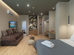 Ropa de cama de alta calidad, colchones Select Comfort y minibar 