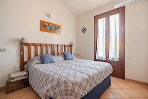 3 camere, ferro/asse da stiro, Wi-Fi gratuito, lenzuola