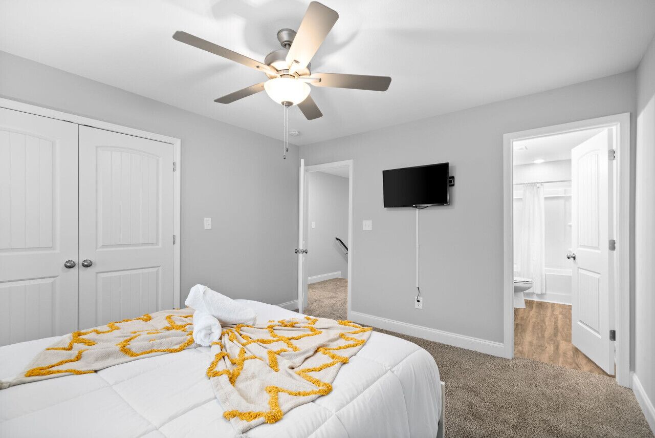 Bedroom Detail