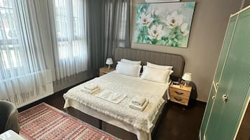 Chambre Confort avec lits jumeaux, 1 chambre, vue ville | Literie de qualité supérieure, matelas mémoire de forme, minibar