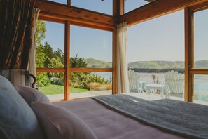 3 camere