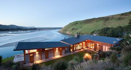 Kaimata Retreat -Have a whole lodge to yourself