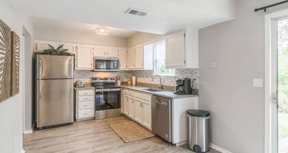 World Cup Fan Base 3BR with Private Garage