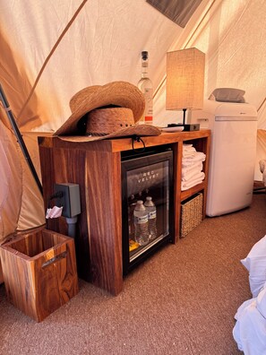 Comfort Tent | Minibar