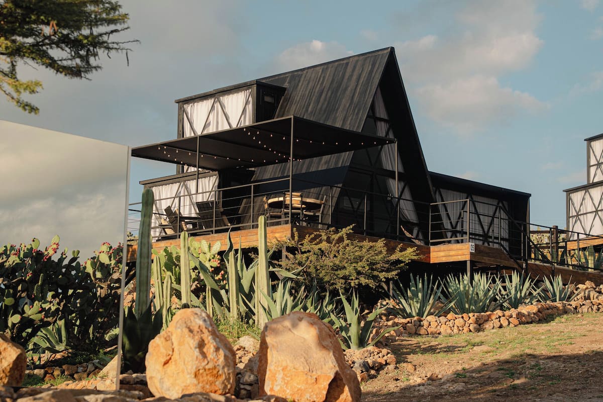 Deluxe Suite | Down duvets, minibar, free WiFi, bed sheets