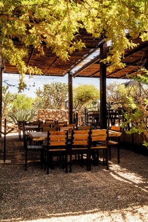 Outdoor dining - Hotel Coyote (San Miguel de Allende)