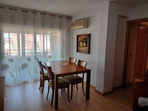Flat-screen TV - Apartamento Deluxe El Camino (Alcala de Henares)