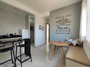 Comfort Apartment, Patio, Courtyard View | Living area - Búzios Suíte Home (Búzios)