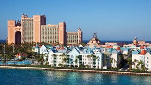 المنشأة من الخارج