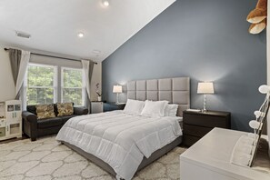 4 bedrooms, free WiFi, bed sheets