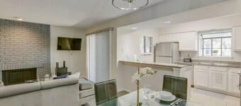 Cozy 1-bedroom condo in charming North Dallas with Pool