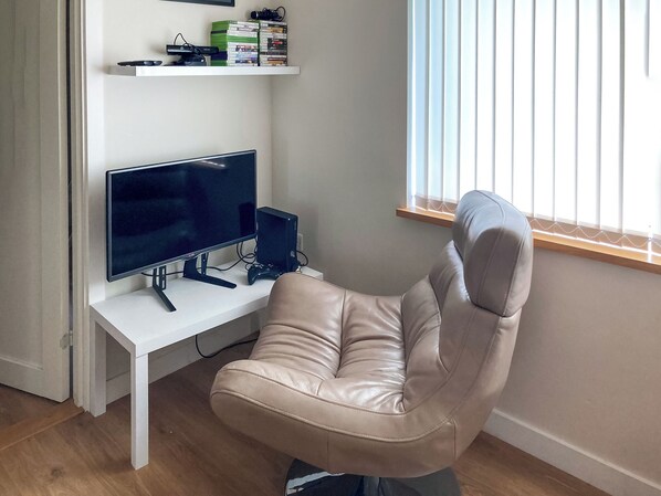 TV
