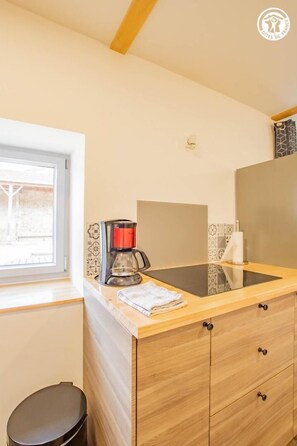 Microwave, oven, dishwasher