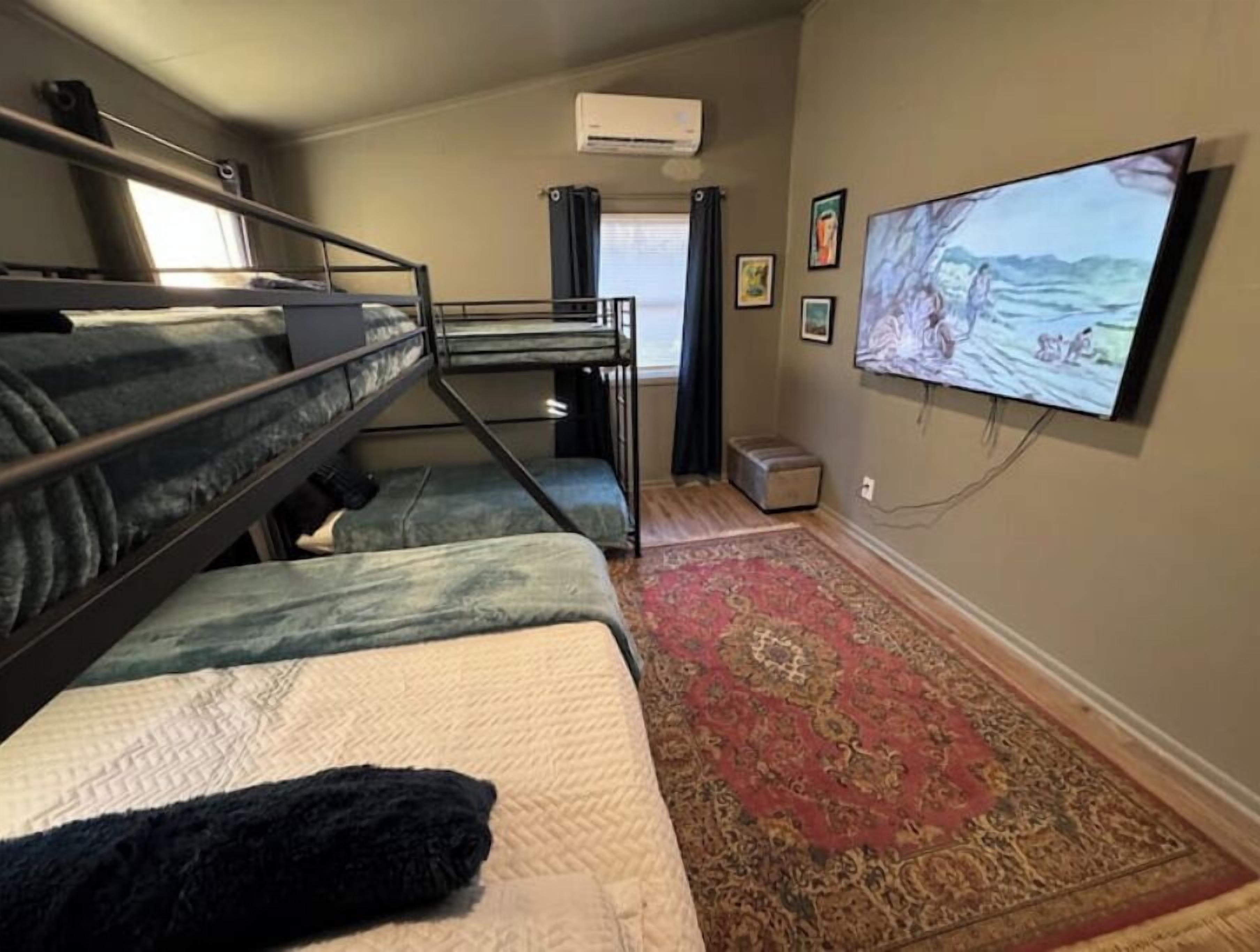3 dormitorios, wifi gratis, ropa de cama