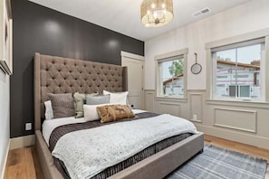 2 habitaciones, escritorio, wifi gratis y ropa de cama