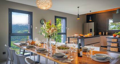 Chalet Confidentiel - secluded stay mountain & valley views - OVO Network