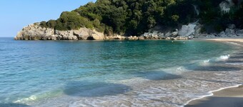 Apartment 'Alex Bar A' with Sea View, Wi-Fi and Air Conditioning