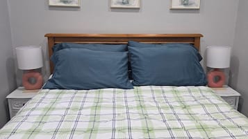 1 bedroom, WiFi, bed sheets