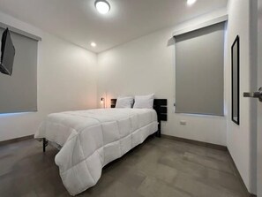 2 chambres, fer et planche à repasser, Wi-Fi, literie fournie