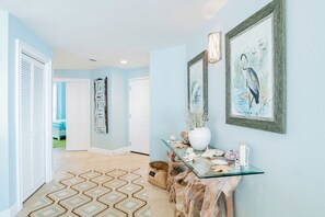 3 bedrooms, iron/ironing board, WiFi, bed sheets - Sea Chase Resort, Gulf Front Condo 3 bd/3 ba, Fitness Room, 5 pools, 4 Hot Tubs (Orange Beach)