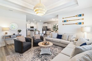 スマートテレビ、書庫、ステレオ