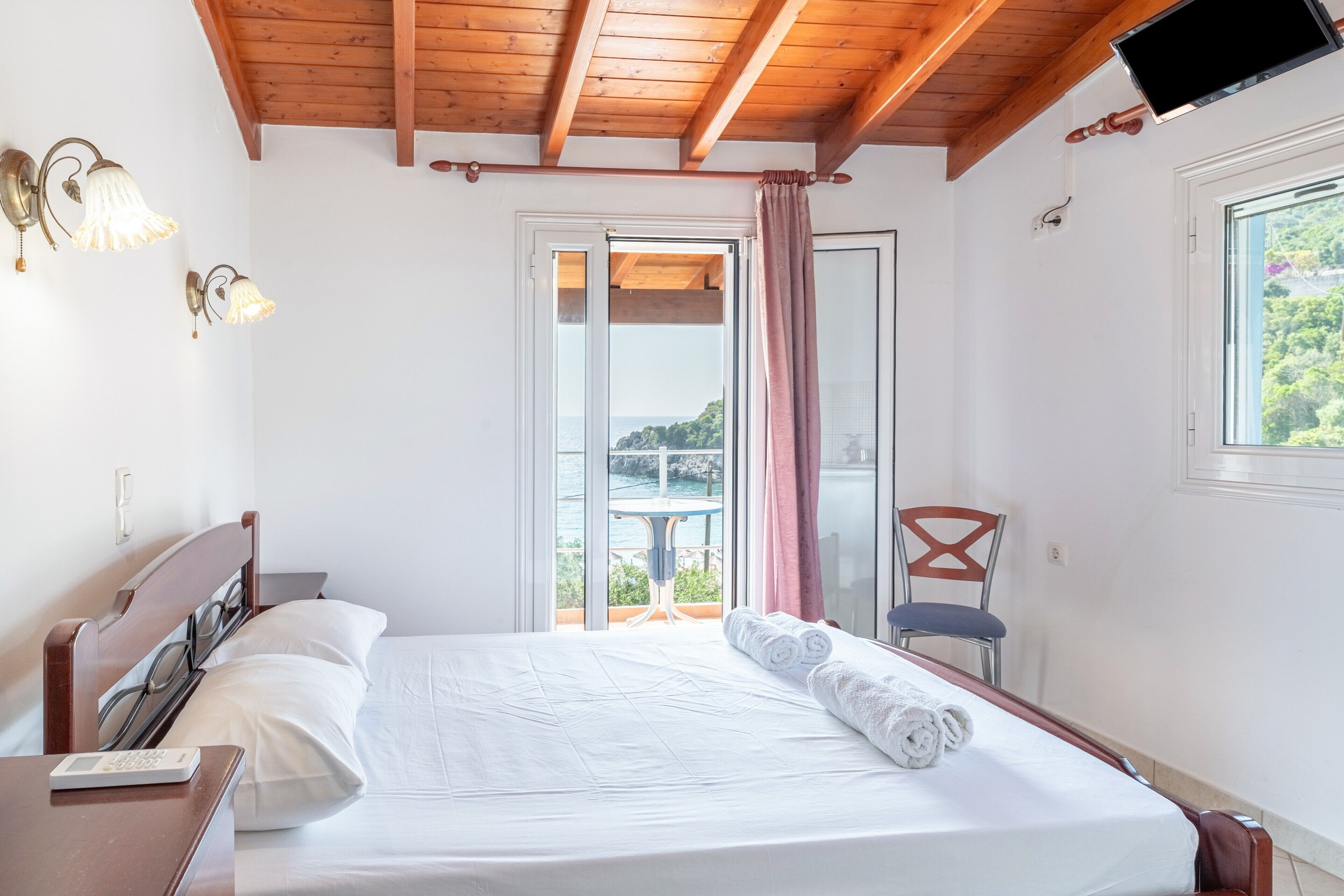 1 chambre, Wi-Fi gratuit, draps fournis