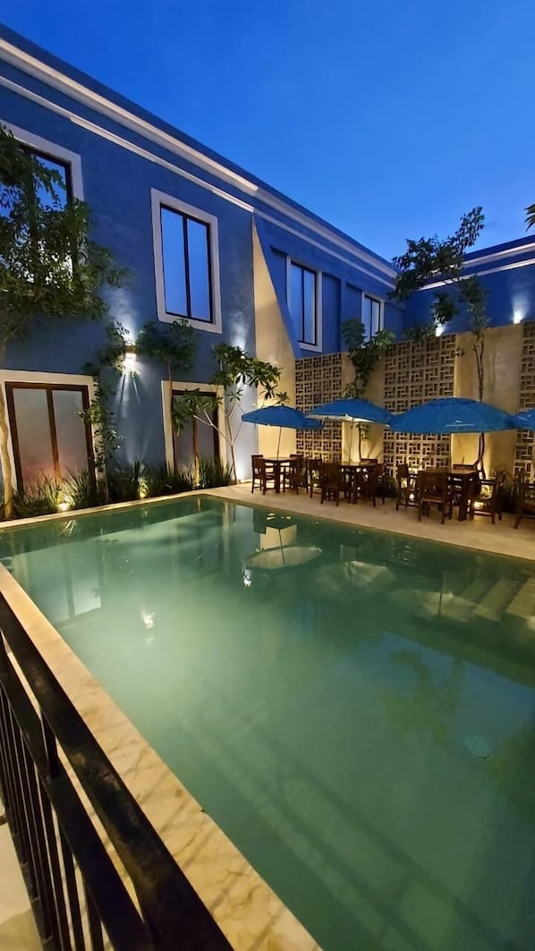 Outdoor pool