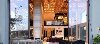 Country House 'Chateau De Neydens' with Mountain View, Wi-Fi and Air Conditioning