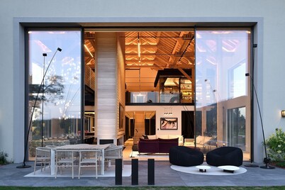 Château de Neydens – Luxury Villa near Geneva for 19 Guests