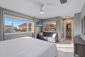 3 habitaciones, tabla de planchar con plancha y wifi gratis