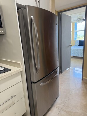 1 bedroom, desk, free WiFi, bed sheets