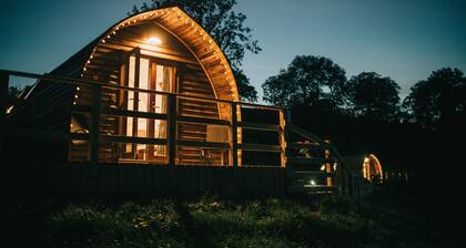 Cosy Welsh Cabin with Incredible Views