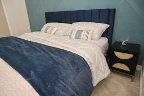 2 habitaciones, tabla de planchar con plancha y wifi gratis 